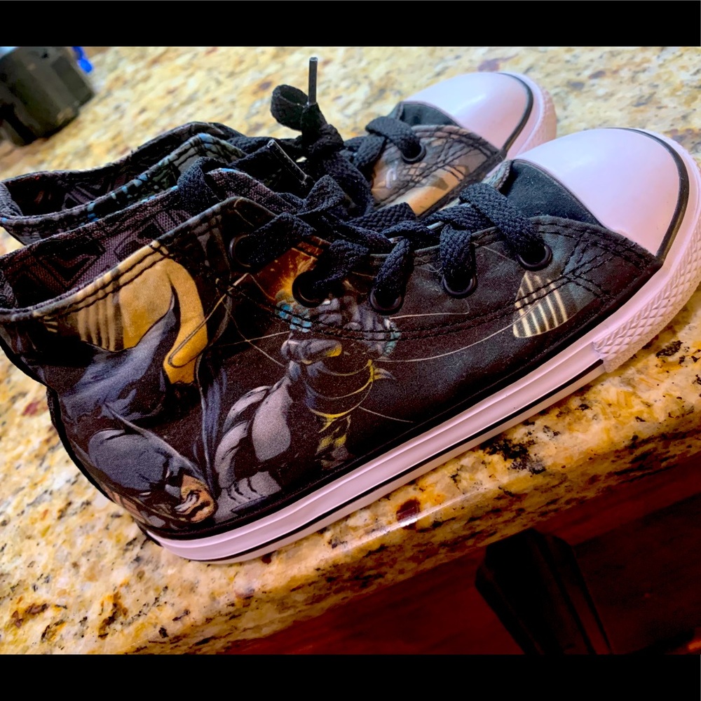 Boys Batman Converses